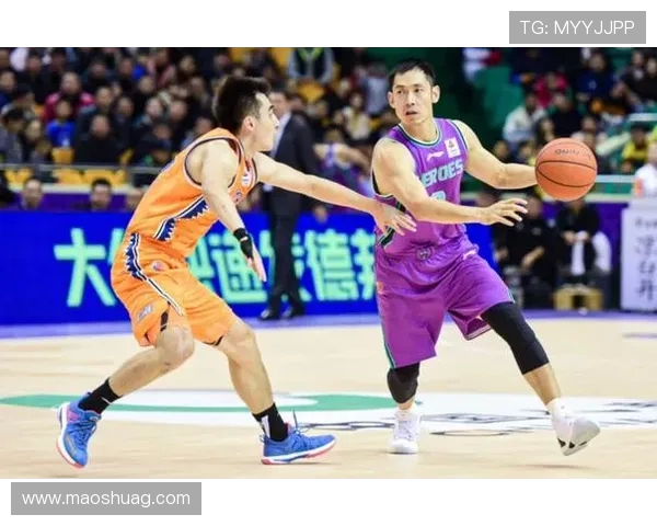 张庆鹏：从篮球场到人生舞台的奋斗与成长之路