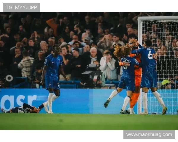 阿森纳与切尔西对决前瞻分析双方状态及战术布局探讨