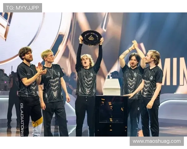 DOTA2最新力量排行榜揭晓IG战队荣登第八名引发热议