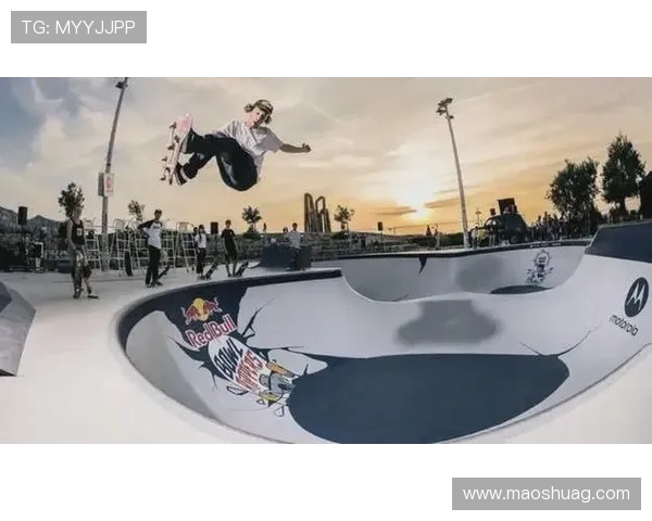 南京滑板队在攀岩联赛中的拼搏历程与成长故事分享