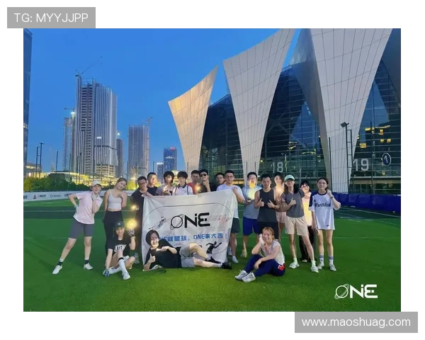 广州飞盘队在全国配合排行榜中荣获第六名展现实力与团队合作精神